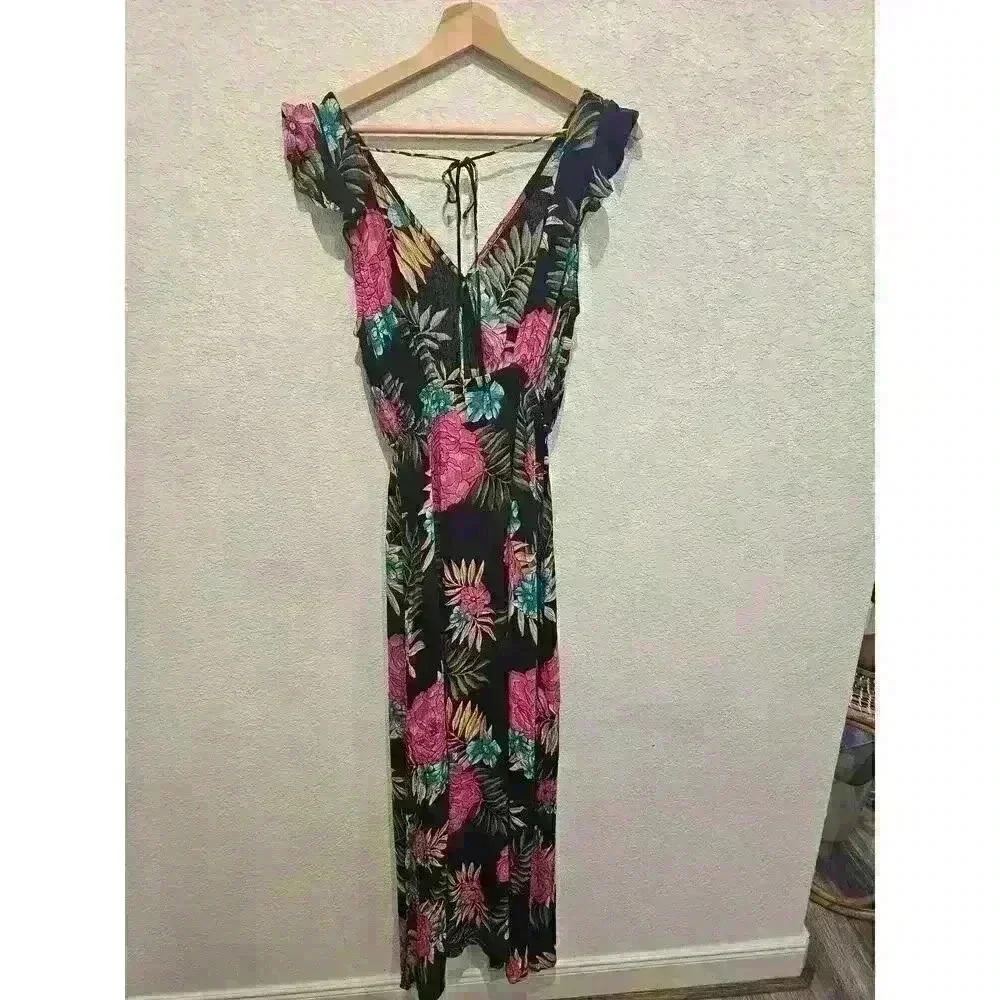 Billabong Floral Maxi Vneck. Size Medium. Tropical, vacation Dress. - Picture 4 of 7